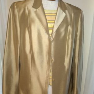 Beautiful Ann Taylor 3 piece Silk Pant Suit